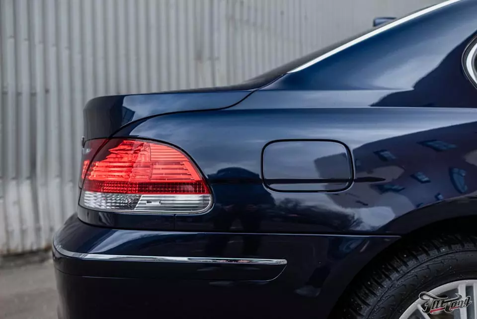 BMW 7 series (E65/E66). Жестяные работы и полный перекрас кузова, химчистка и ремонт салона!